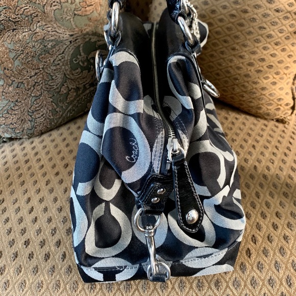 Coach Handbag - Picture 4 of 5